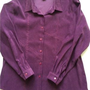 New Napa Valley Long Sleeve Button Down Blouse. Size Large